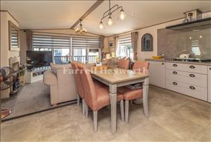 Open Plan Living Area image 3