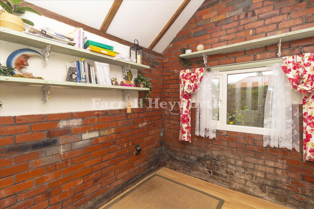 Garden Room 2