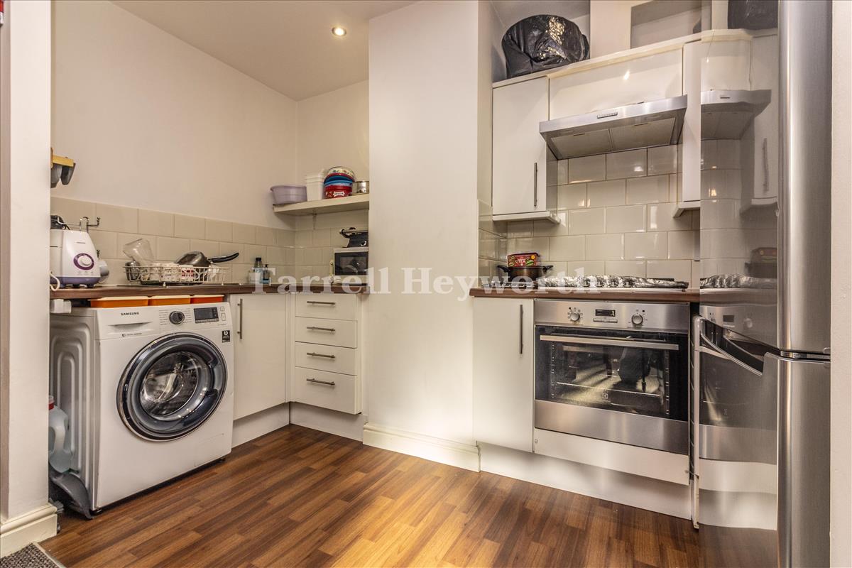 Kitchen b