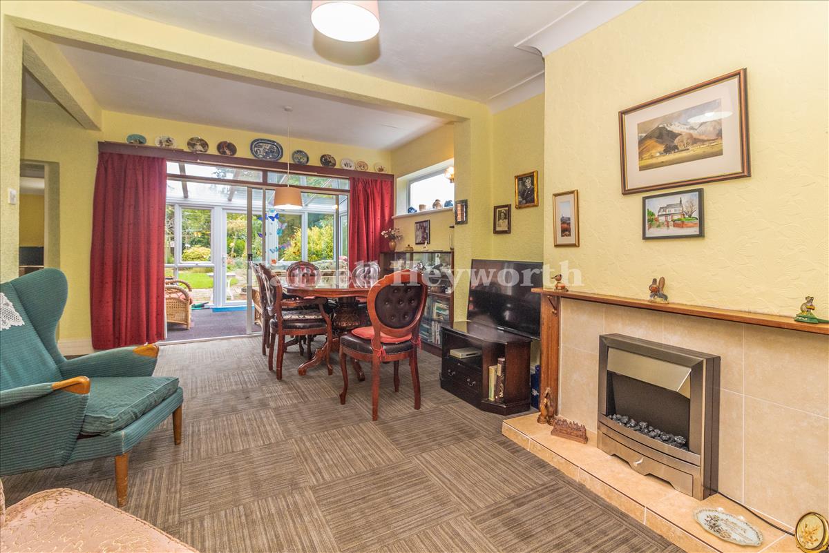 Dining Sitting Room image 3
