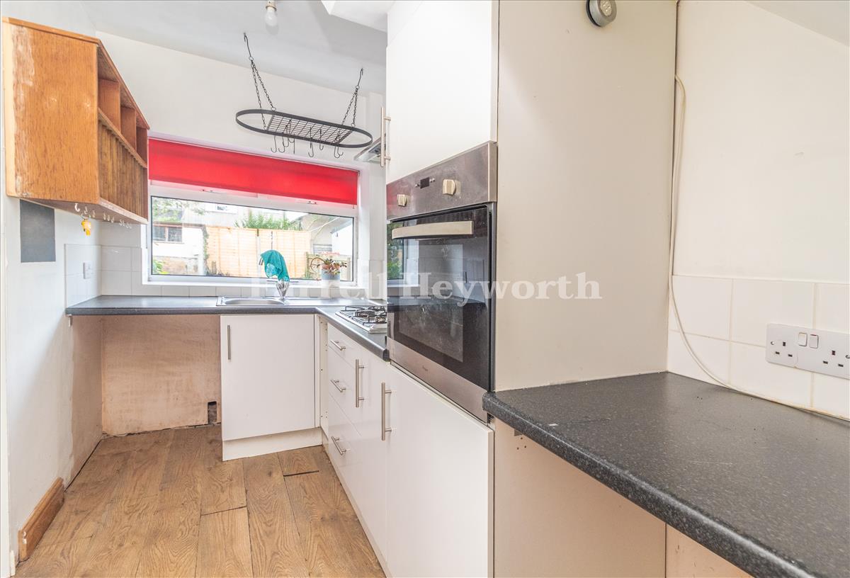 Kitchen image 2