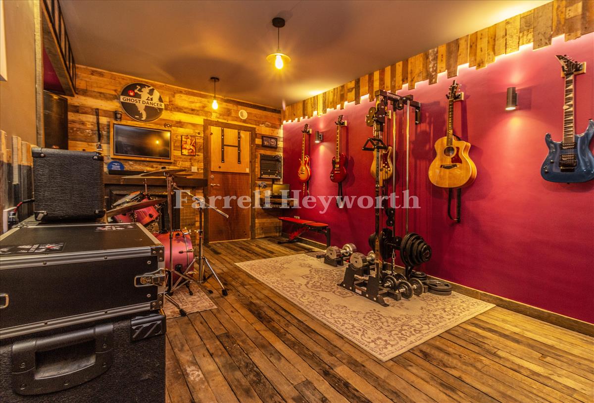 Music Room c