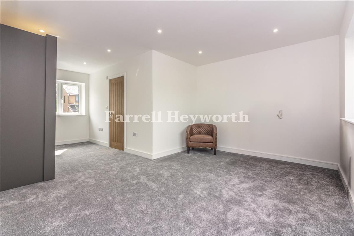 Main Bedroom b