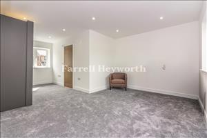 Main Bedroom b