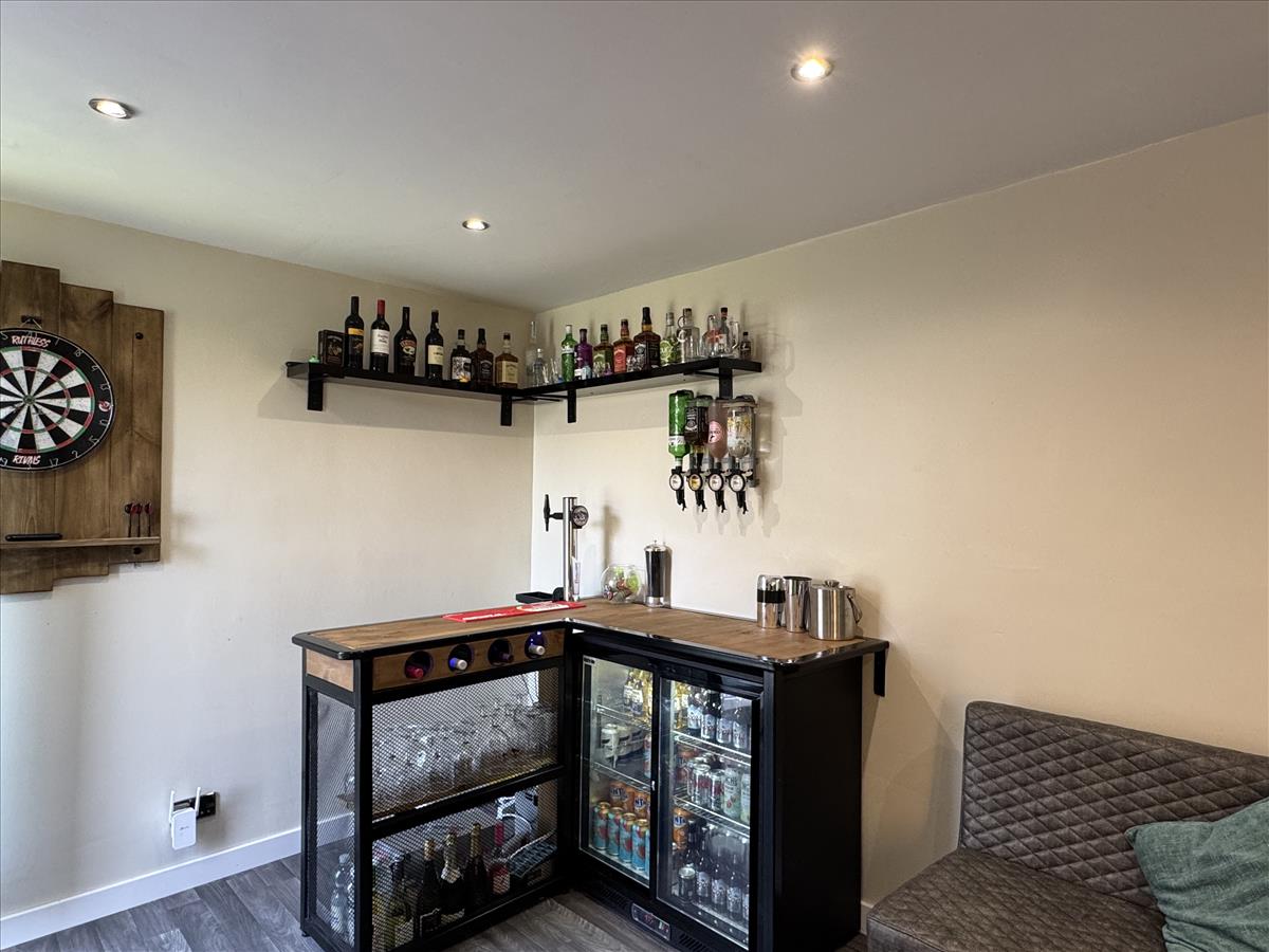 Bar 2