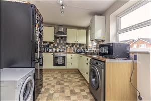 Kitchen c