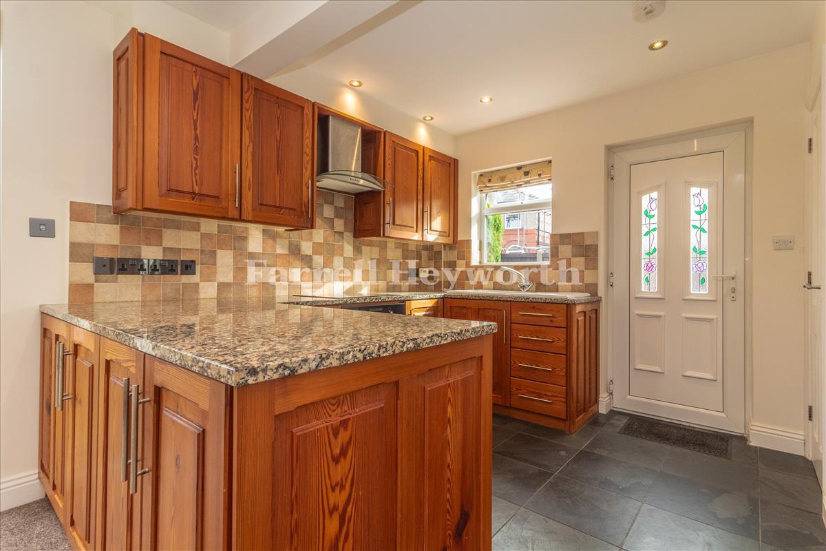 Kitchen image 2