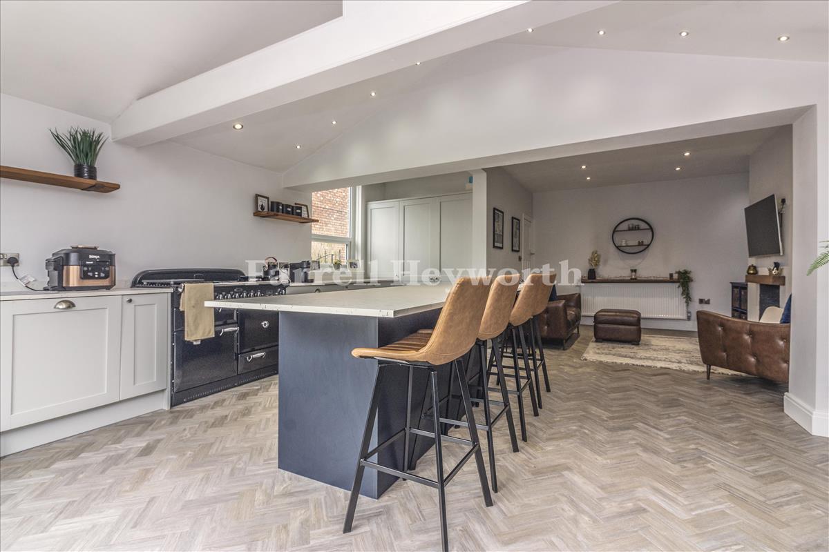 Kitchen e