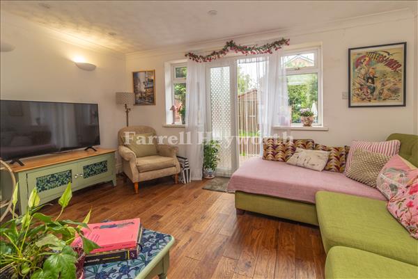 Reception Room 1 image 2