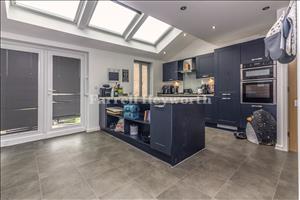 Kitchen e
