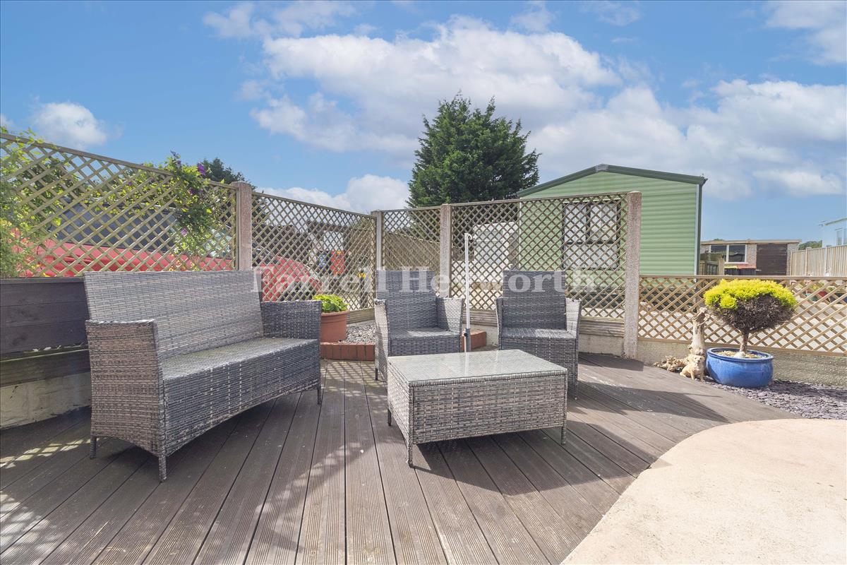 Front Decking Area