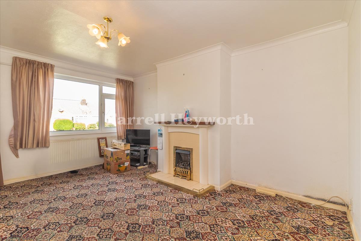 Lounge image 2