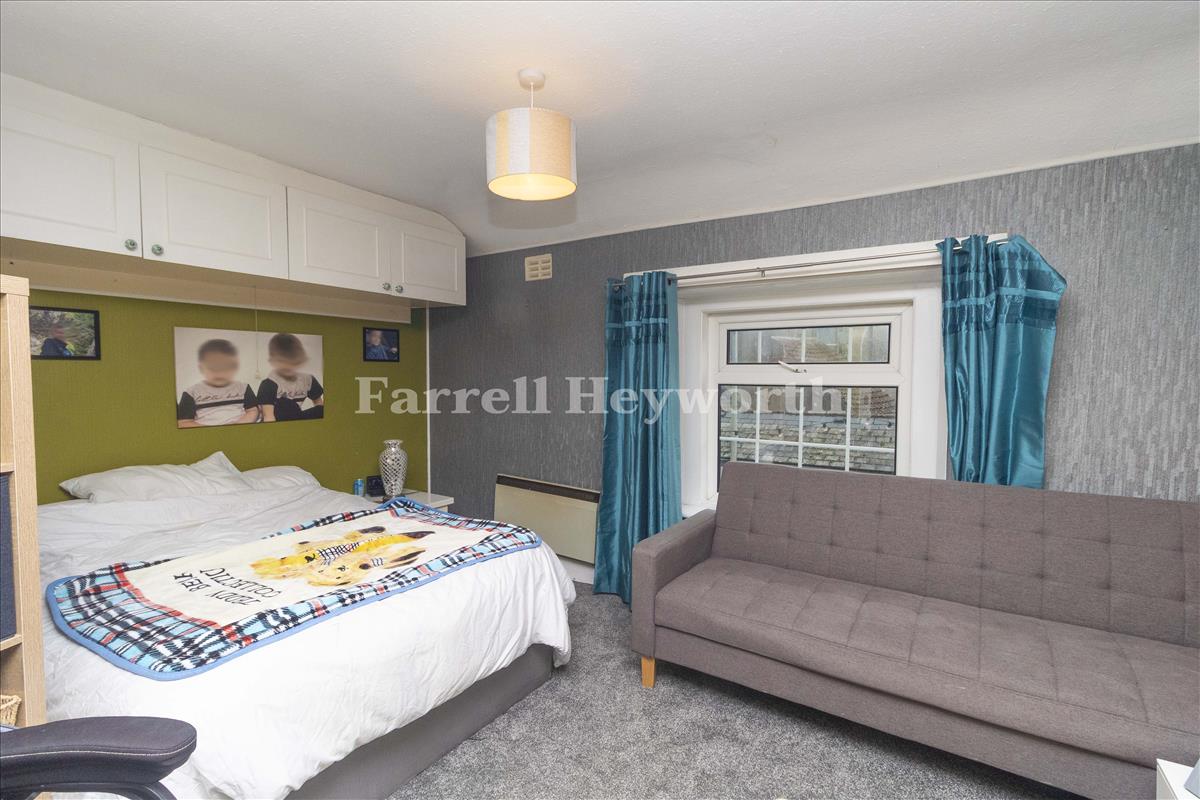 Flat 3 Bedroom 1