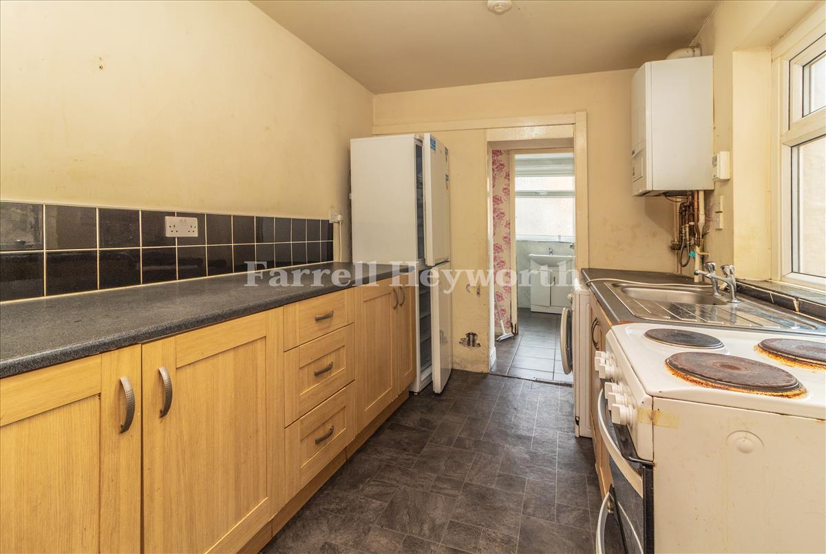 Kitchen image 2