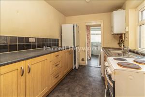 Kitchen image 2