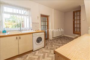 Dining Kitchen Image 2