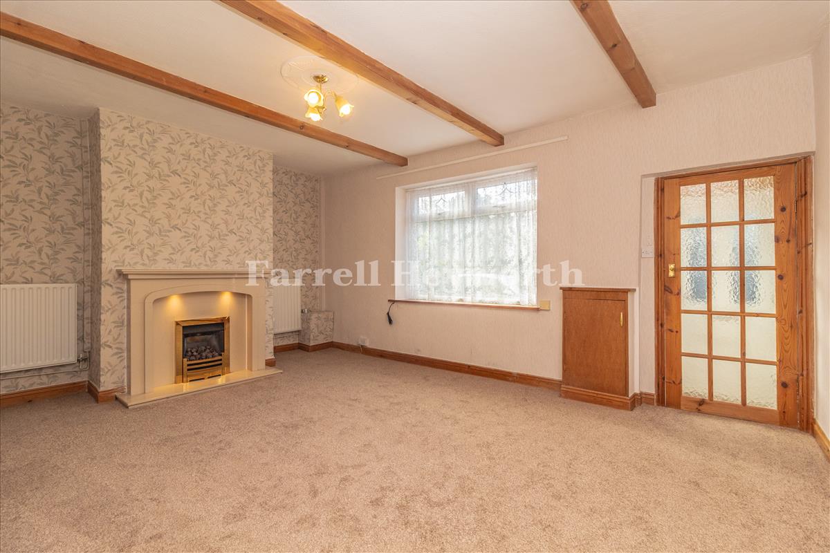 Lounge image 3