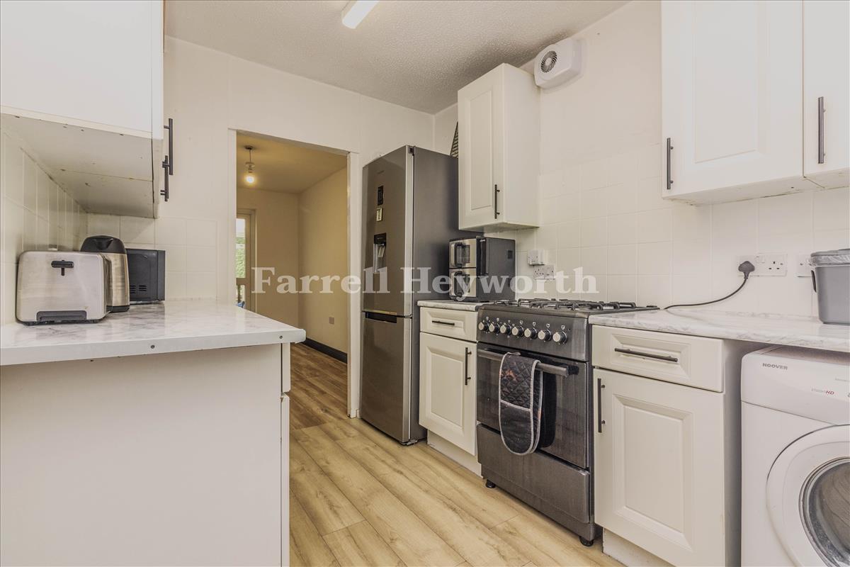 Kitchen b