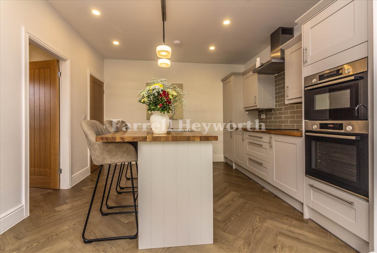 Kitchen c