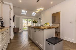 Kitchen k