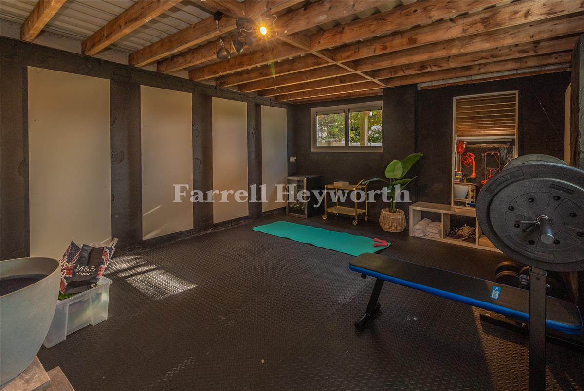 Converted Garage image 2