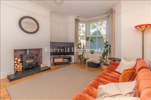 Lounge image 2