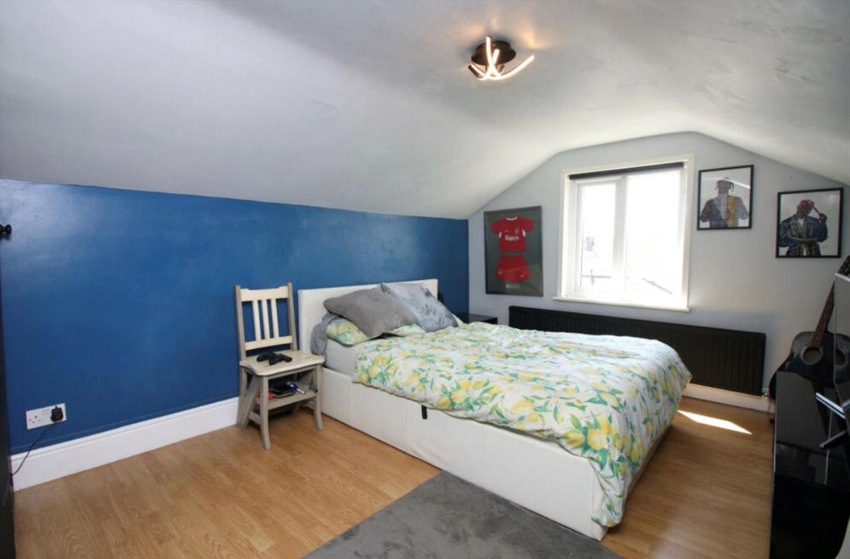 Bed 4