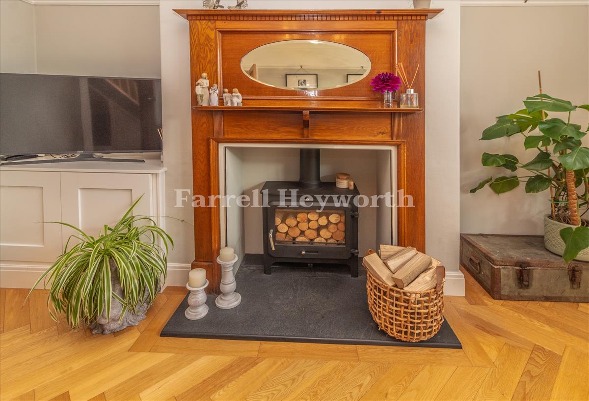 Lounge Fireplace