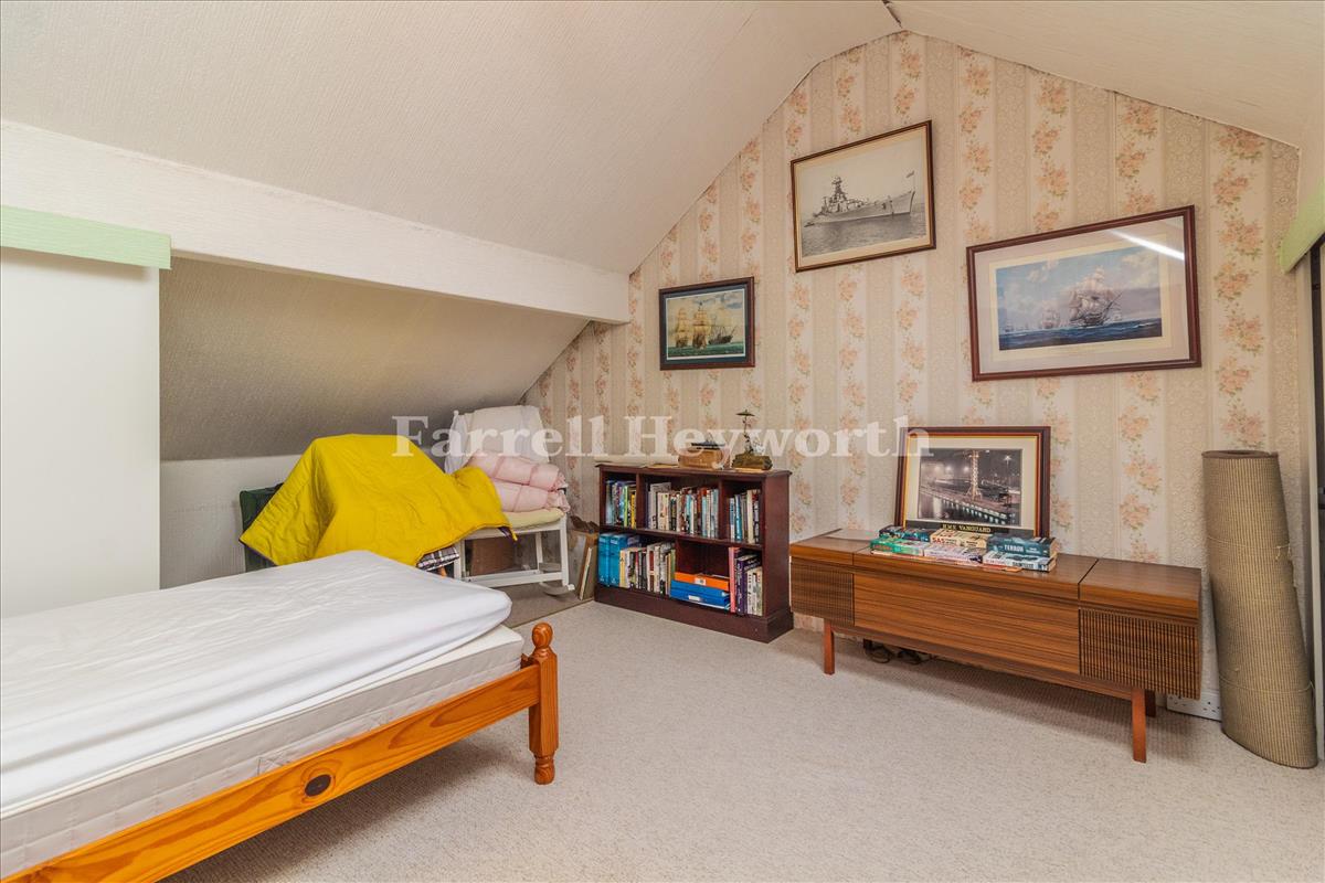 Loft Room 1