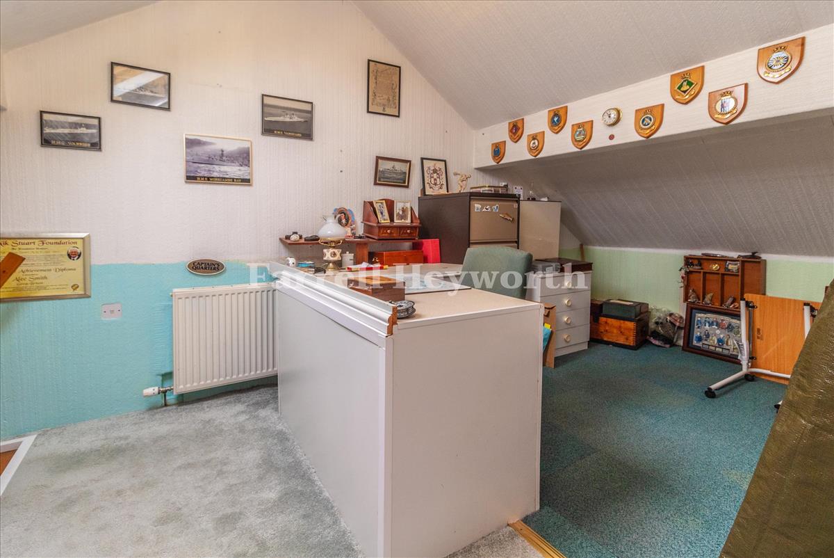 Loft Room 2