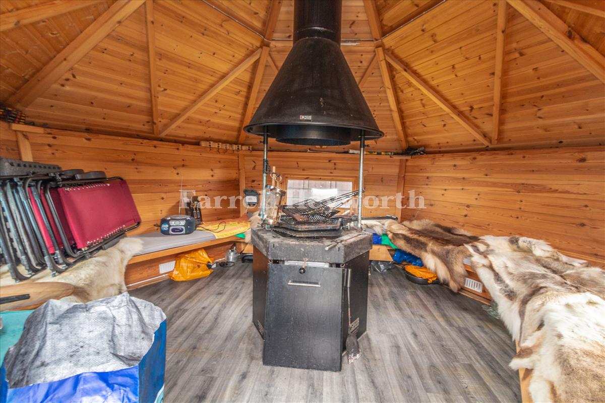 Nordic Hut internal