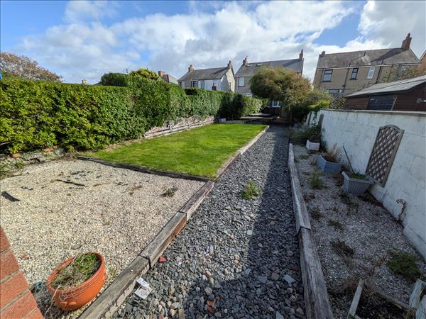 Lawned Garden