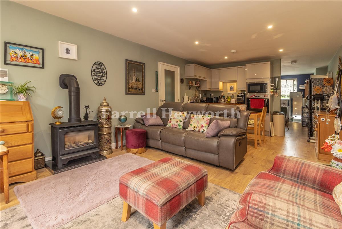 Open Plan Living image 2