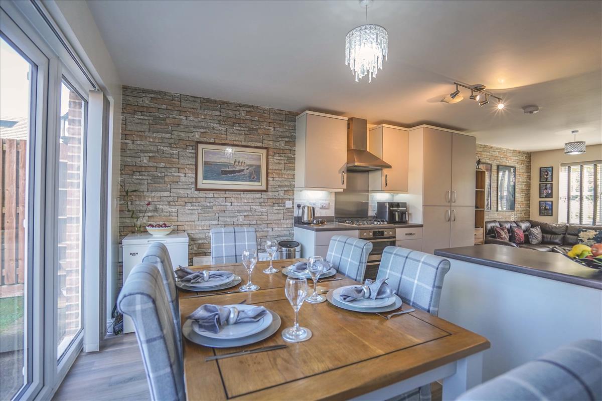 Kitchen c