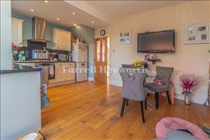 Kitchen Diner image 2