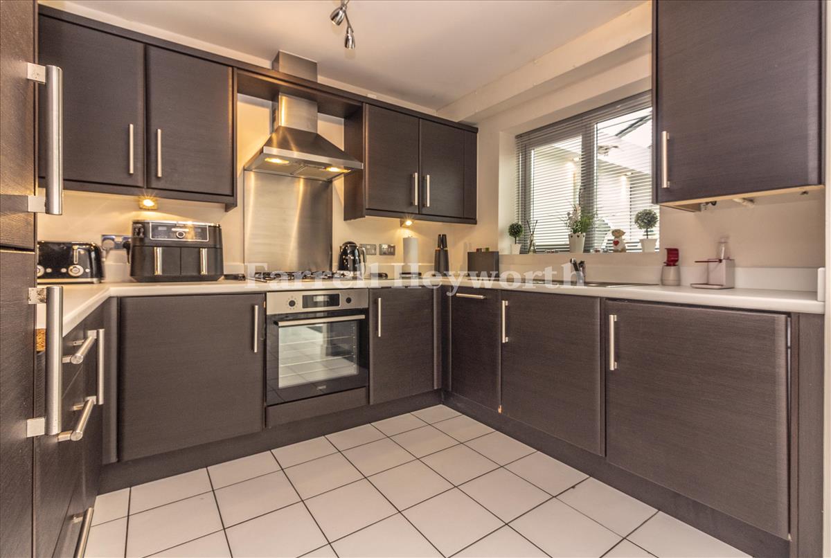 Kitchen b