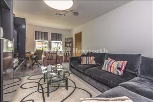 Lounge b