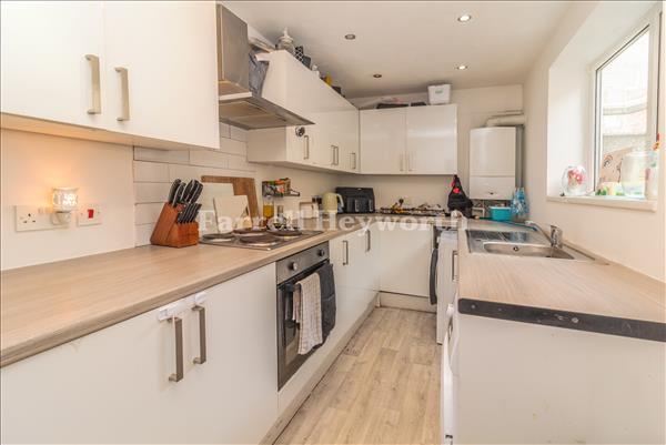 Kitchen image 2