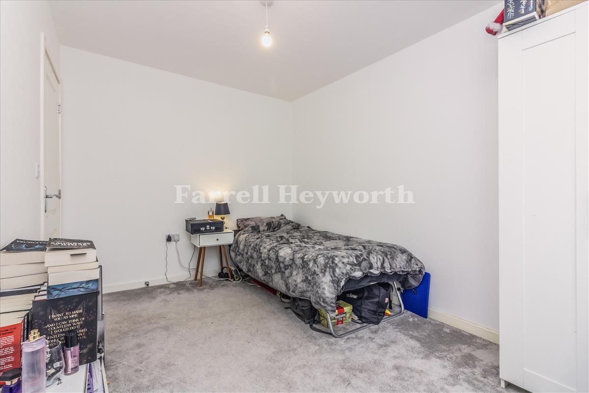 Bedroom Tweo