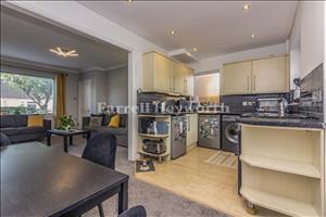 Kitchen b