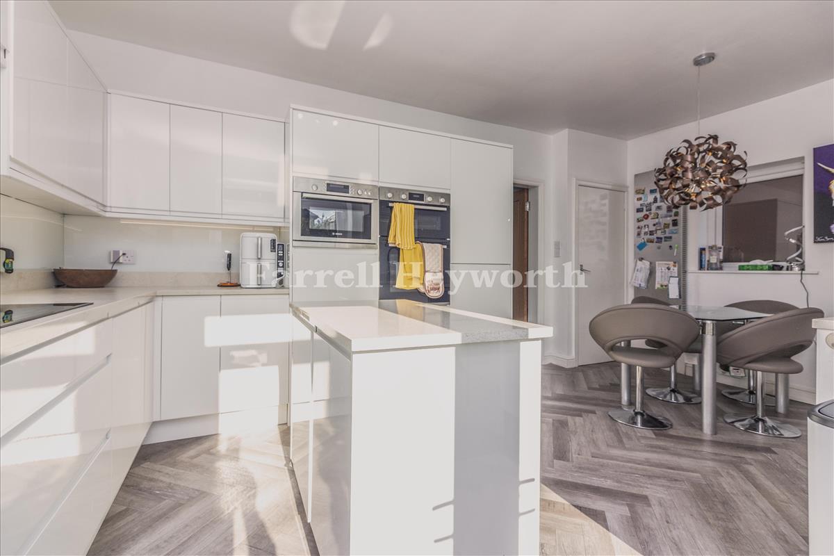 Kitchen c