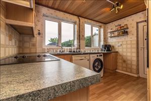 Kitchen c