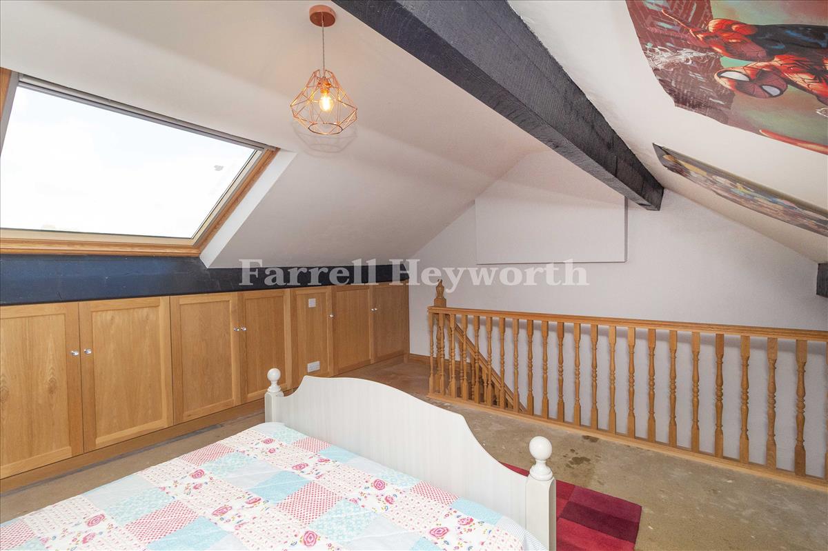 Loft Room 2