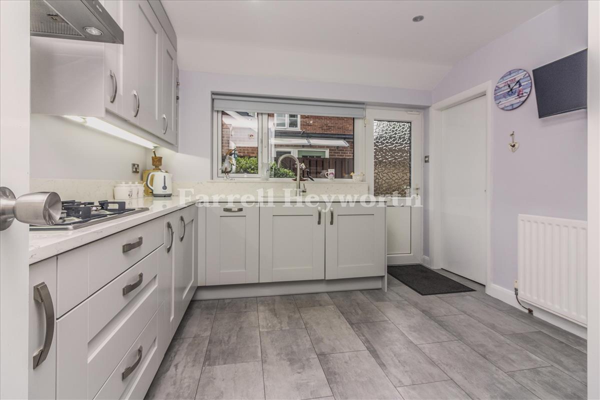 Kitchen b