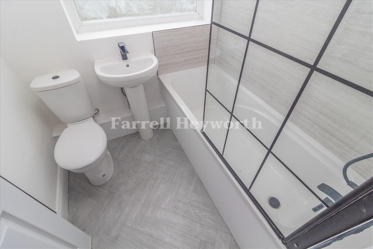 Bathroom image 2
