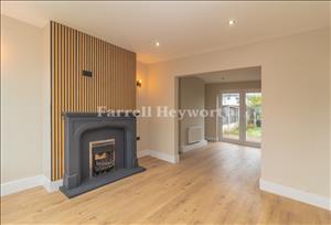 Lounge image 2