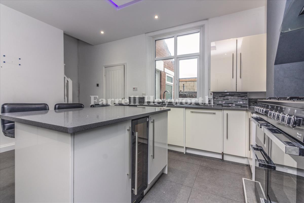 Kitchen b