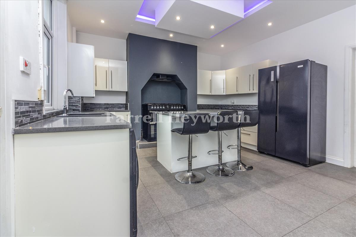 Kitchen d